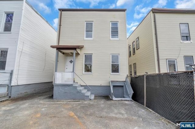 89 Schley Street, Newark, NJ 07112