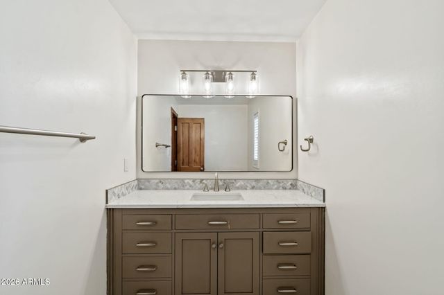 125 E CORONADO Road, Phoenix, AZ 85004