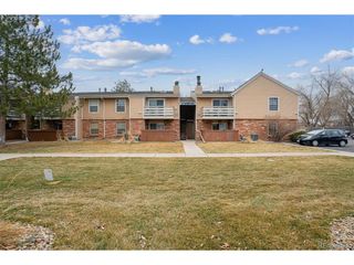 3320 S Ammons St 104, Lakewood, CO 80227