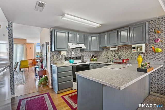 722 Popes Island Road 722, Milford, CT 06461