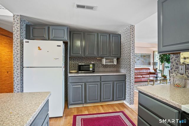 722 Popes Island Road 722, Milford, CT 06461