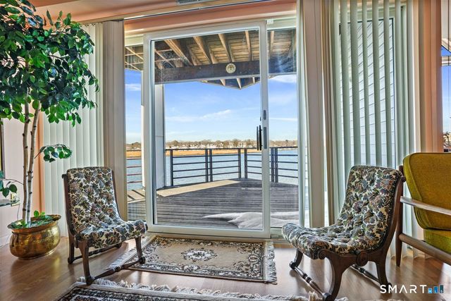 722 Popes Island Road 722, Milford, CT 06461