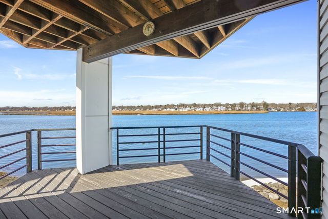 722 Popes Island Road 722, Milford, CT 06461