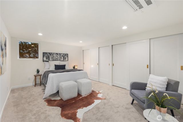 2518 36th Avenue W, Seattle, WA 98199