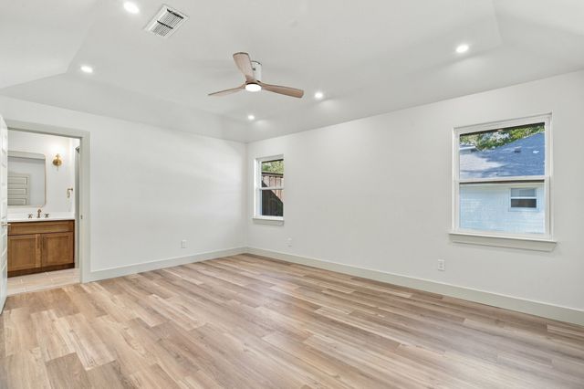 316 Oak Valley Drive, Colleyville, TX 76034