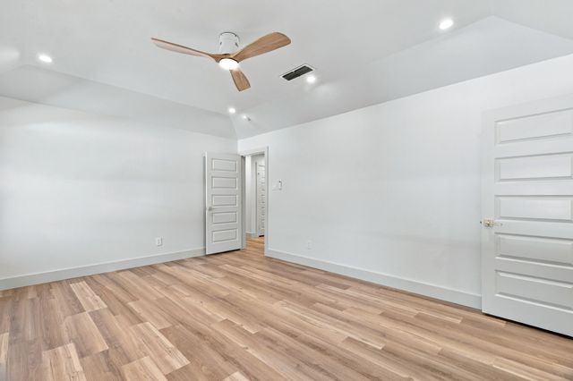316 Oak Valley Drive, Colleyville, TX 76034