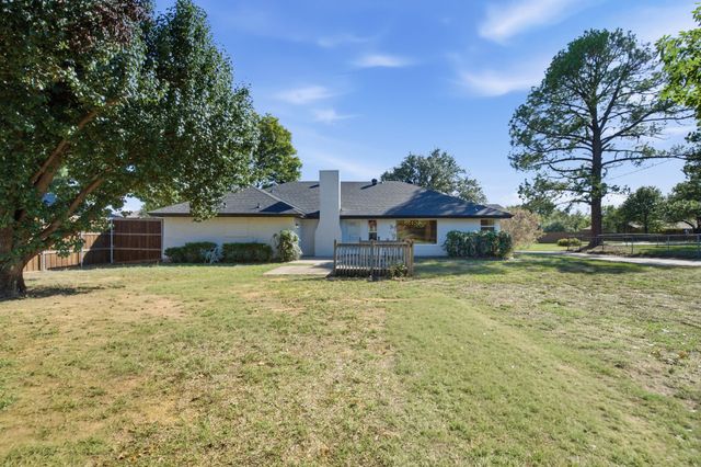 316 Oak Valley Drive, Colleyville, TX 76034
