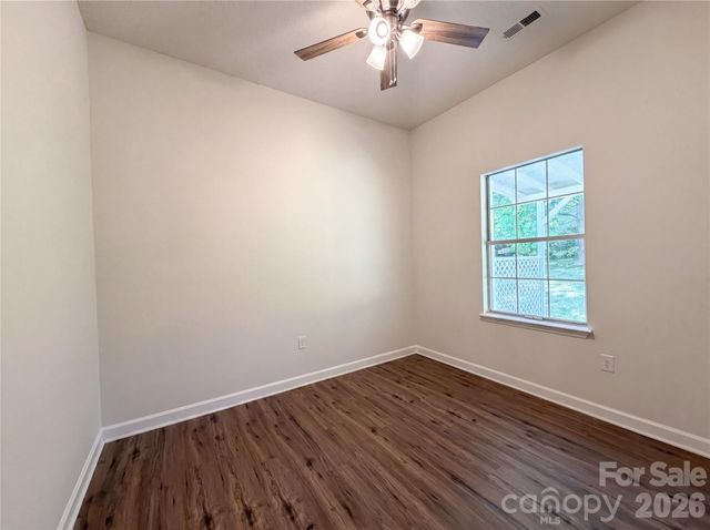 10530 Southern Oak Court, Charlotte, NC 28214