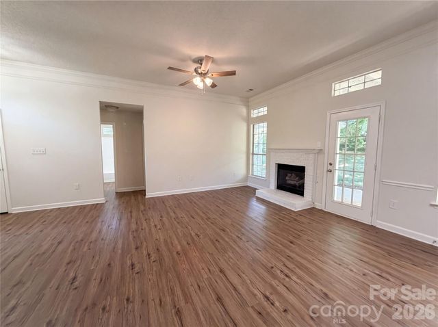 10530 Southern Oak Court, Charlotte, NC 28214