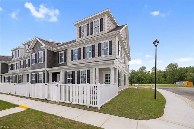 4914 Apricot WAY, Chesapeake, VA 23321