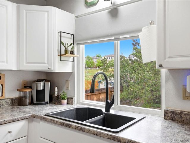 3036 S Halifax St, Aurora, CO 80013