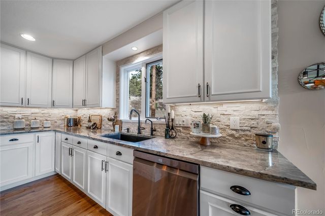 25100 Sunset Lane, Evergreen, CO 80439