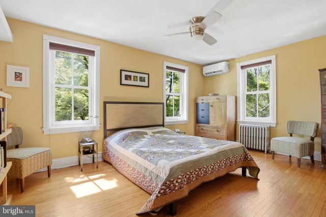 8125 SHAWNEE ST, Philadelphia, PA 19118