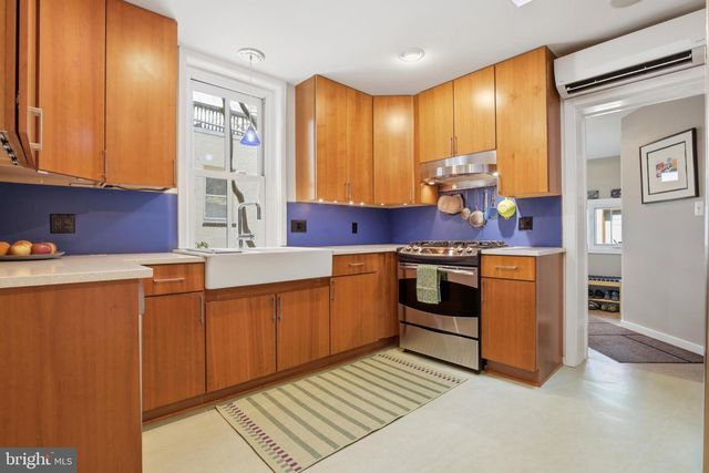 8125 SHAWNEE ST, Philadelphia, PA 19118