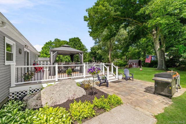 644 Sharon Lane, Yorktown Heights, NY 10598