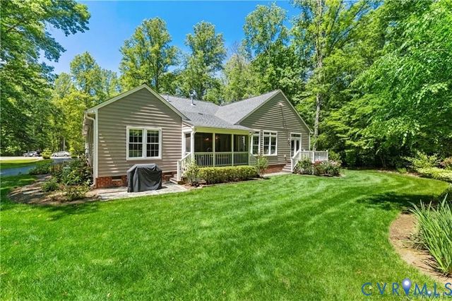 13998 Taylors Overlook Ct, Montpelier, VA 23192