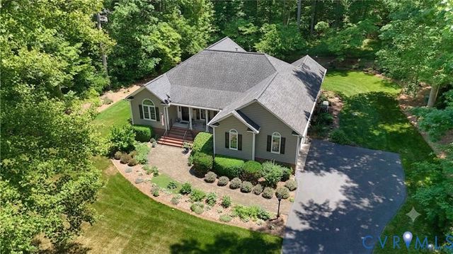 13998 Taylors Overlook Ct, Montpelier, VA 23192