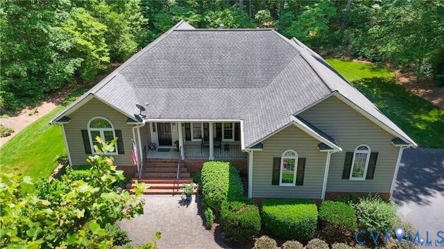 13998 Taylors Overlook Ct, Montpelier, VA 23192