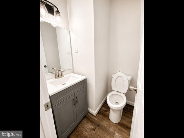 6713 GLEN ALBIN RD, La Plata, MD 20646