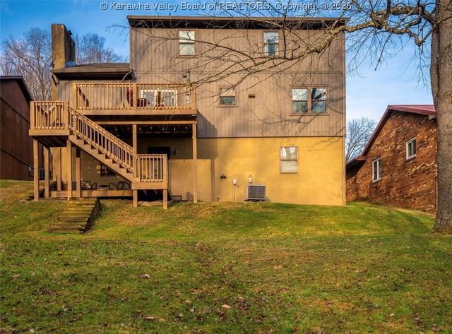 712 Christian Drive, Charleston, WV 25303