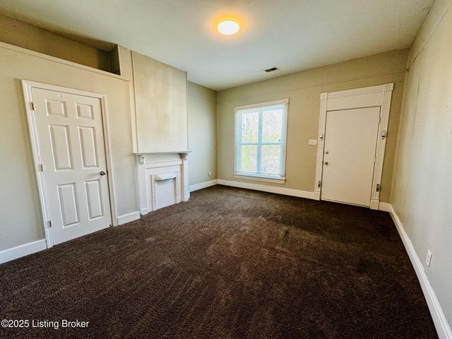 2722 Slevin St, Louisville, KY 40212