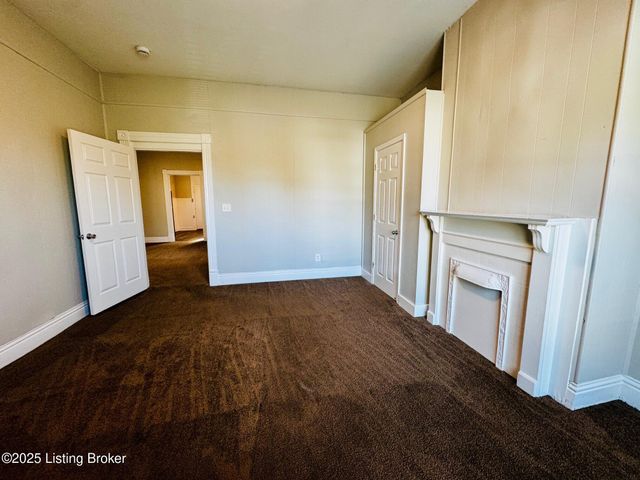 2722 Slevin St, Louisville, KY 40212