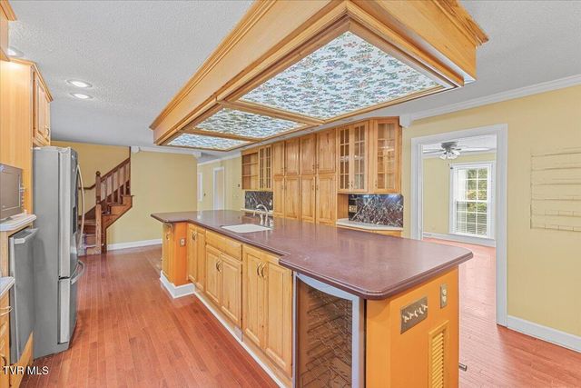 2734 Cherokee Road, Johnson City, TN 37604