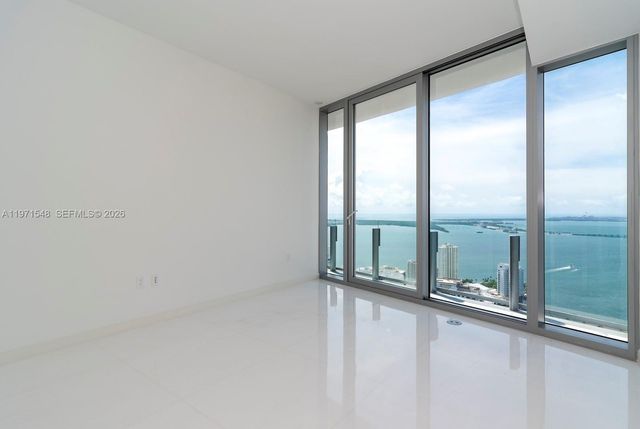 300 Biscayne Blvd Way 5005, Miami, FL 33132