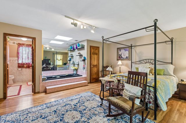447 Sloping Hill Court, Brick, NJ 08723