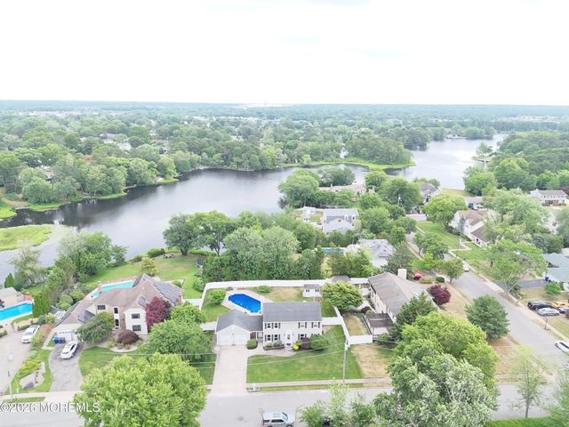 447 Sloping Hill Court, Brick, NJ 08723