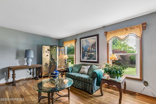 447 Sloping Hill Court, Brick, NJ 08723