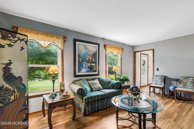 447 Sloping Hill Court, Brick, NJ 08723