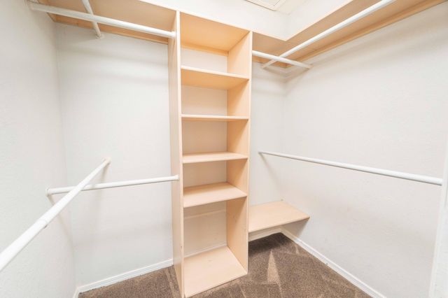 1480 Heritage Avenue W, Porterville, CA 93257