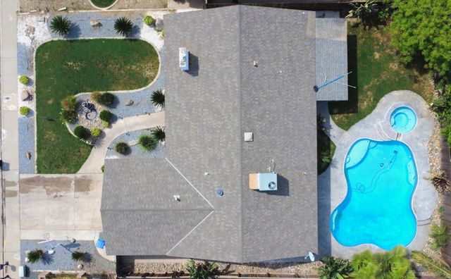 1480 Heritage Avenue W, Porterville, CA 93257