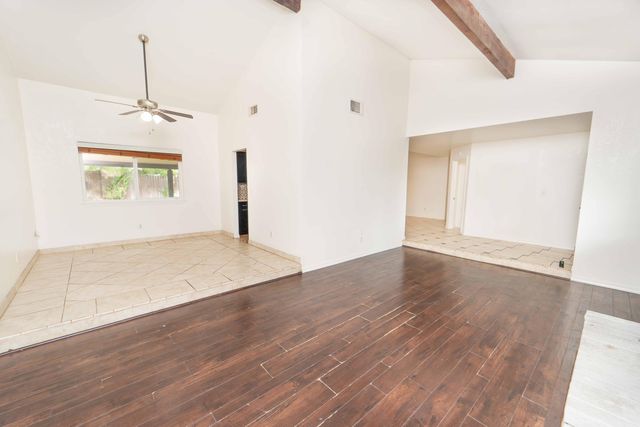 1480 Heritage Avenue W, Porterville, CA 93257