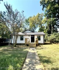 1301 N 46th Street, Fort Smith, AR 72904