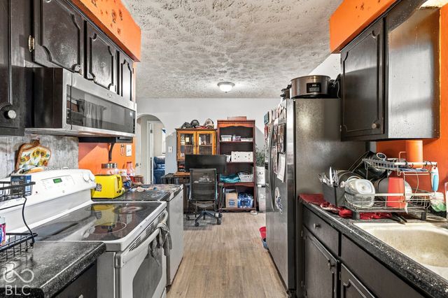 5 Angela Court, Beech Grove, IN 46107