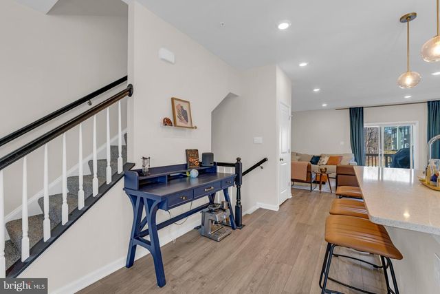 8805 MIMOSA AVE, Clinton, MD 20735