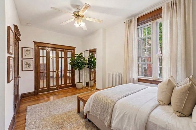 2457 W Eastwood Avenue 1, Chicago, IL 60625