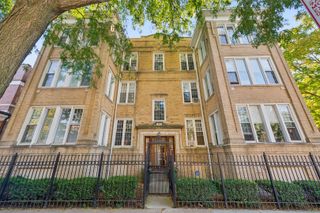 2457 W Eastwood Avenue 1, Chicago, IL 60625