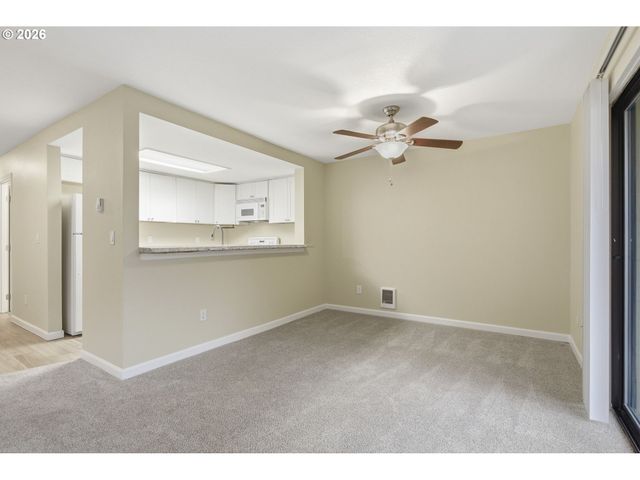 9842 Se TALBERT St, Clackamas, OR 97015