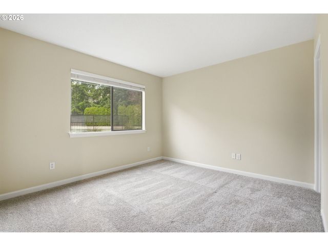 9842 Se TALBERT St, Clackamas, OR 97015