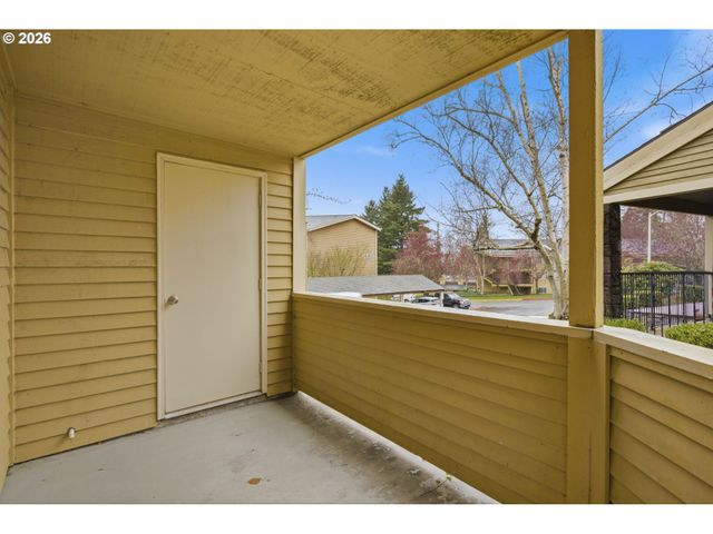 9842 Se TALBERT St, Clackamas, OR 97015