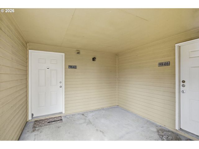 9842 Se TALBERT St, Clackamas, OR 97015