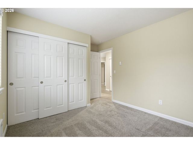 9842 Se TALBERT St, Clackamas, OR 97015