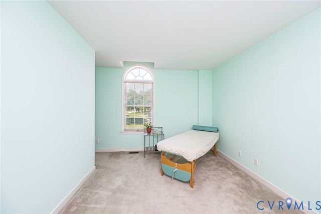 10440 Park Tree Pl, Glen Allen, VA 23060