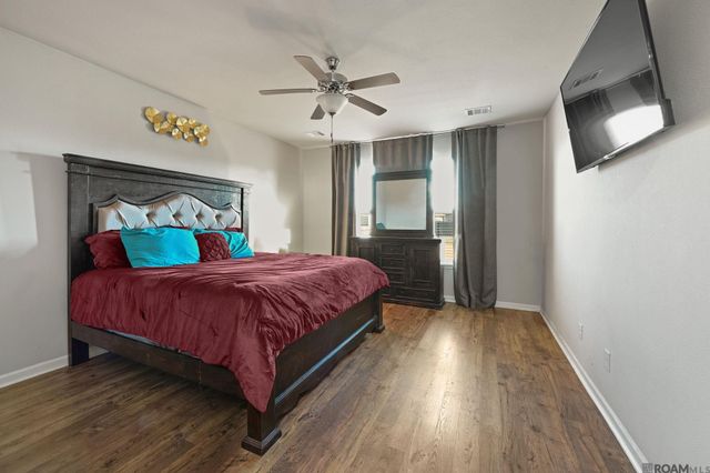 17482 Soaring Flight Dr, Prairieville, LA 70769