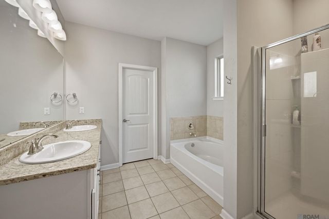 17482 Soaring Flight Dr, Prairieville, LA 70769