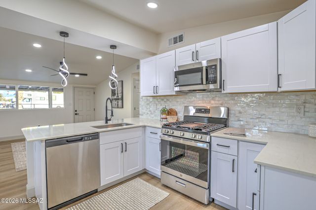 2103 E 33rd Street, Tucson, AZ 85713