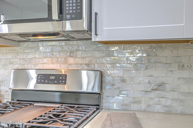 2103 E 33rd Street, Tucson, AZ 85713